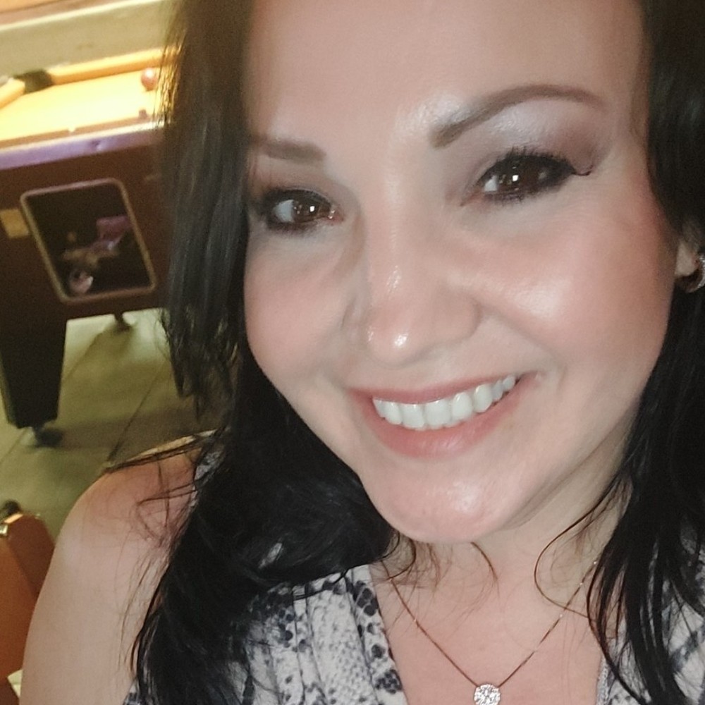 Meet your Posher, Posh